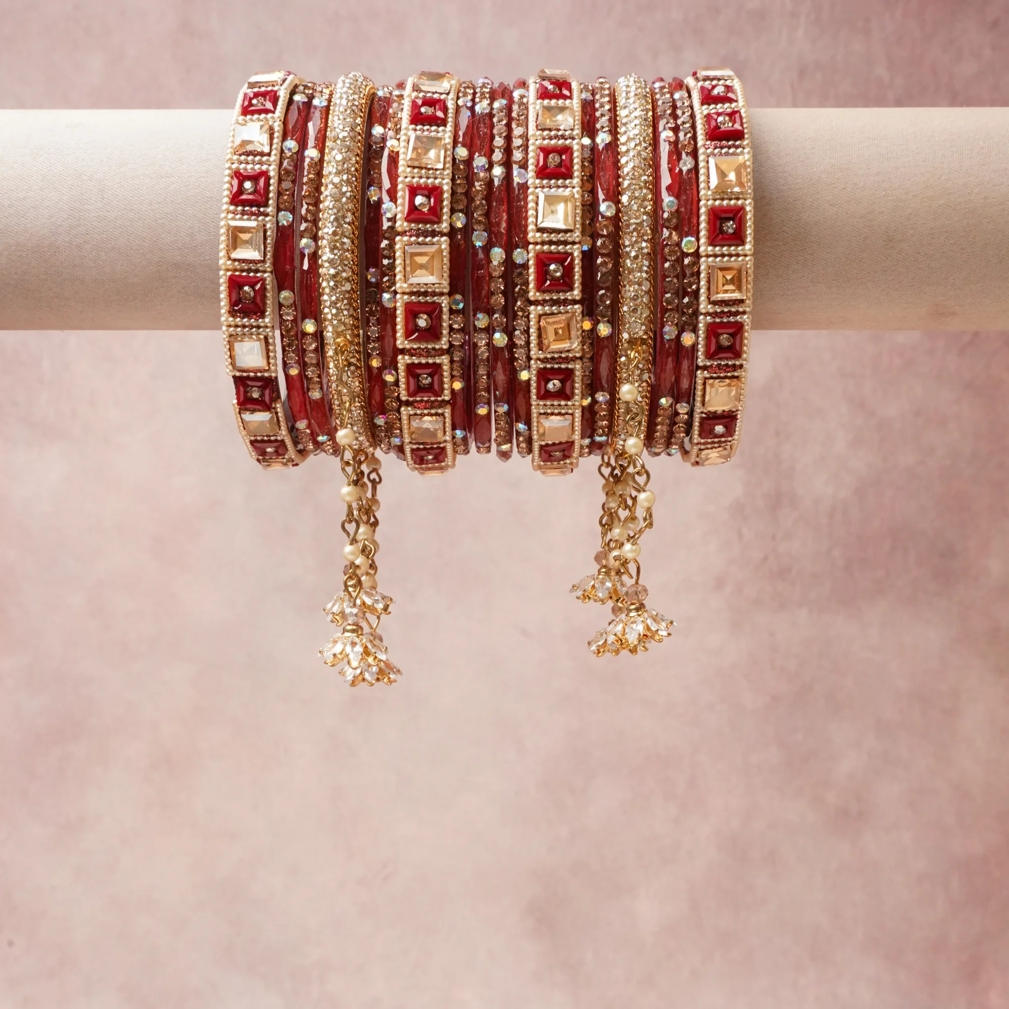 A commanding Deep Ruby Red anchors this beautiful set, enriched with accents of Gold, Clear Crystal, Champagne, Pearl White that add depth and dimension.

Featuring a striking composition of Gold-toned Alloy, Glass, Resin, Faux Pearl, this set carries intricate craftsmanship and strong presence. Grand in form, it is created for moments that deserve to be marked.